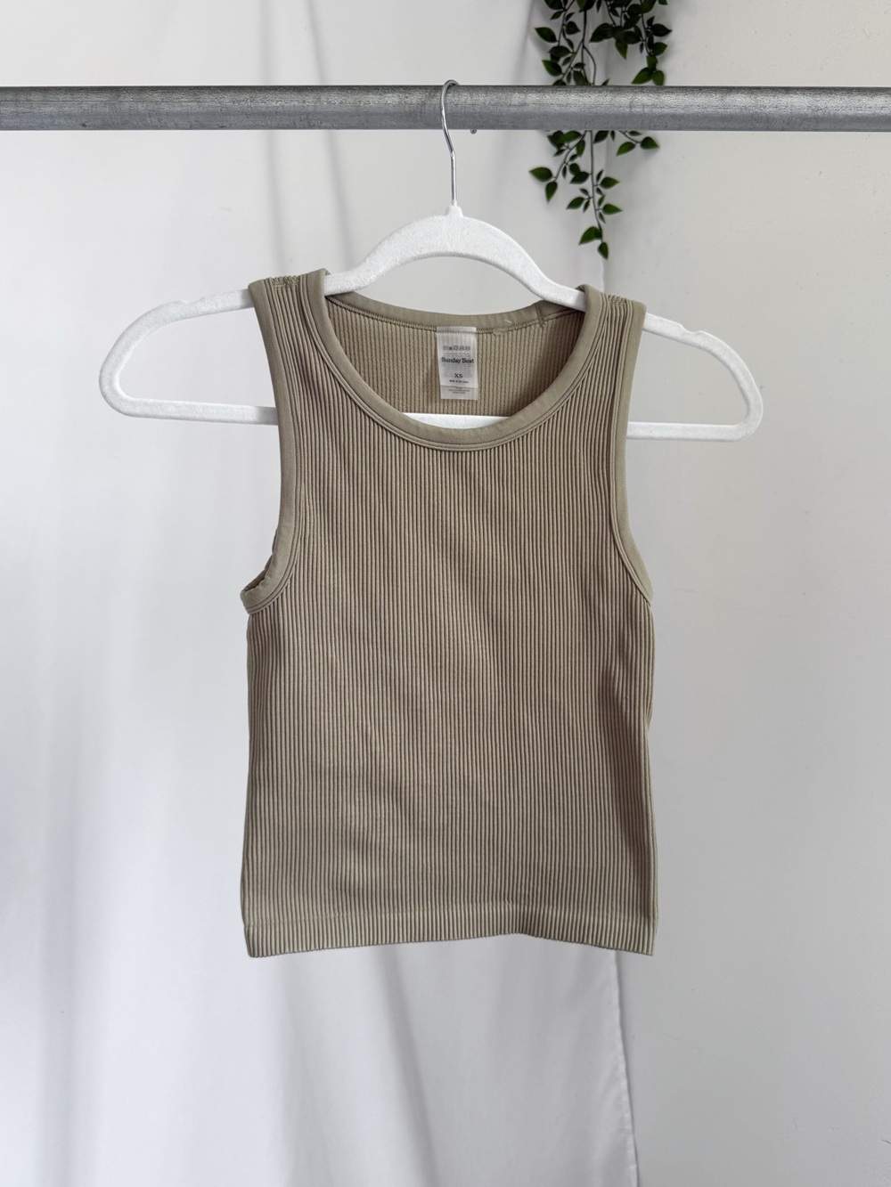Sunday best seamless tank